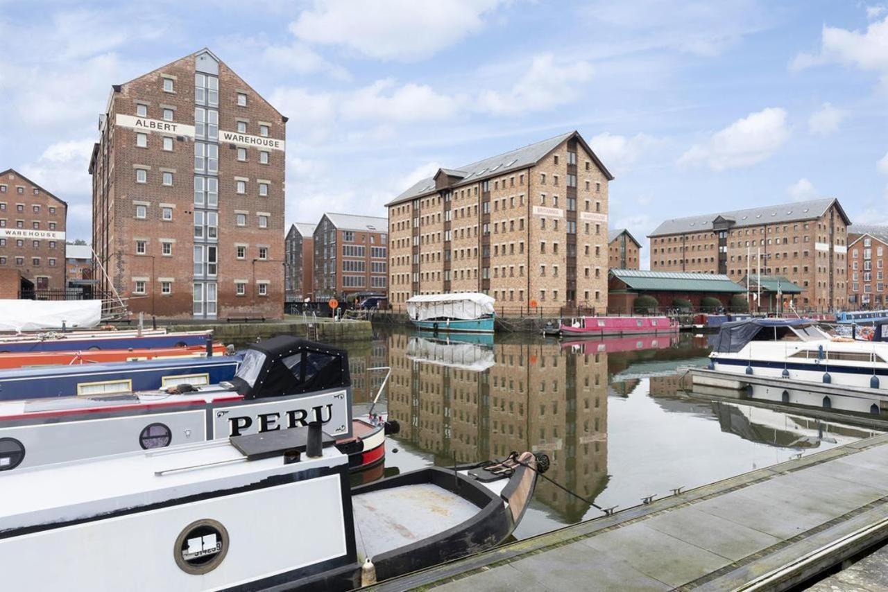 Elliot Oliver - Stylish 2 Bedroom Apartment With Parking In The Docks Gloucester Exterior photo